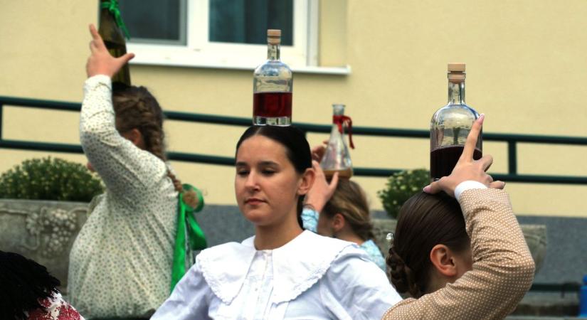 Szüreti felvonulás tánccal és lélekkel (galéria)