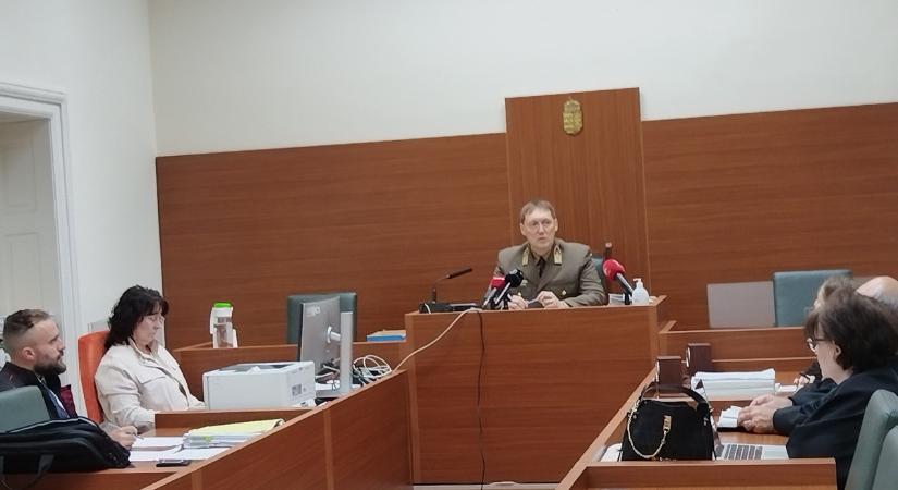 Letöltendő börtönbüntetést kaptak a Debreceni Törvényszéken a fogvatartottat bántalmazó vádlottak