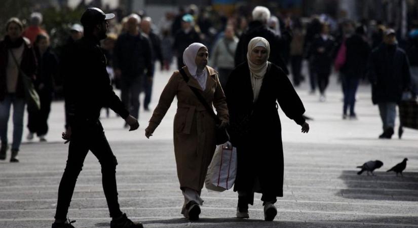 Bécs már nem a régi: a migránsok felforgatták a várost
