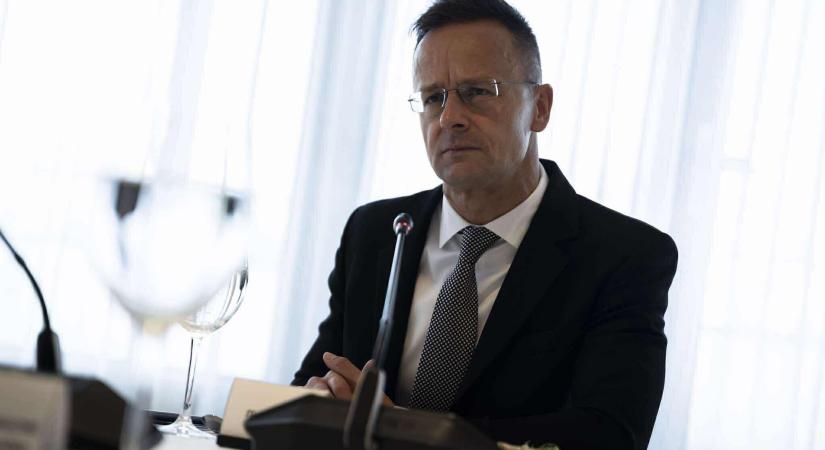 Szijjártó Péter szerint már a közép-ázsiai térség országai is fel vannak háborodva a brüsszeli szankciók miatt