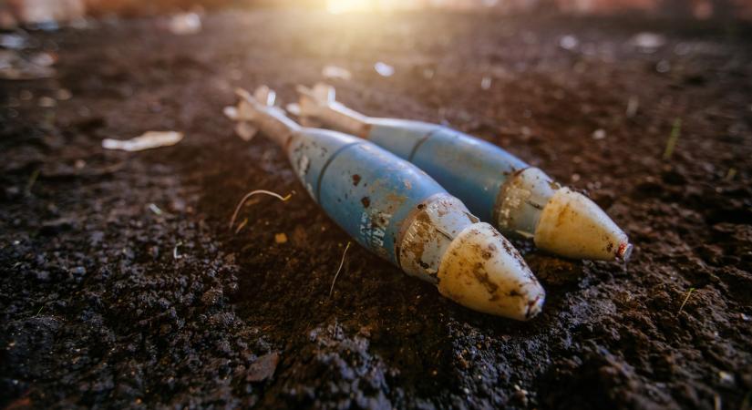 Bombát találtak Fejérben, egy fél falut lezártak