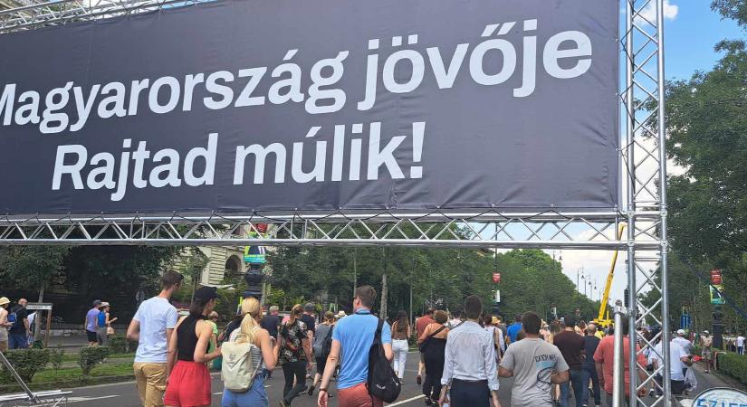 „A közvélemény bátrabb lett, de a rendszer tartalékai óriásiak”
