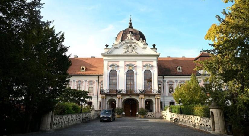 Negyvenmilliárd forintból újul meg a gödöllői Grassalkovich-kastély