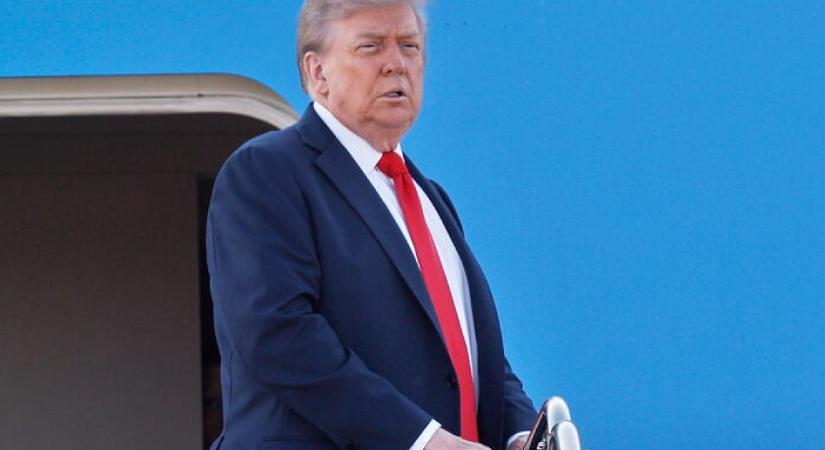 Izraelbe tartva Trump még Putyinnak is üzent