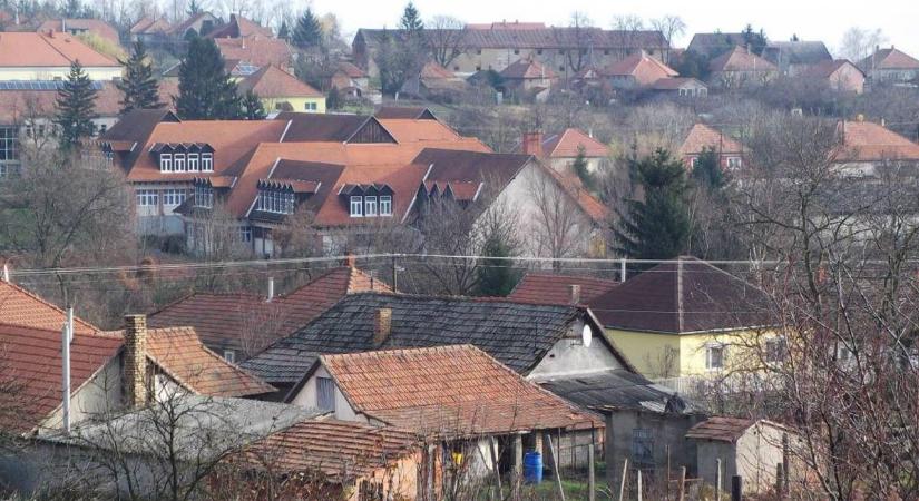 Úgysem találja ki, hogy melyik sztár ropta Emődön a hétvégén – ráadásul ingyen!