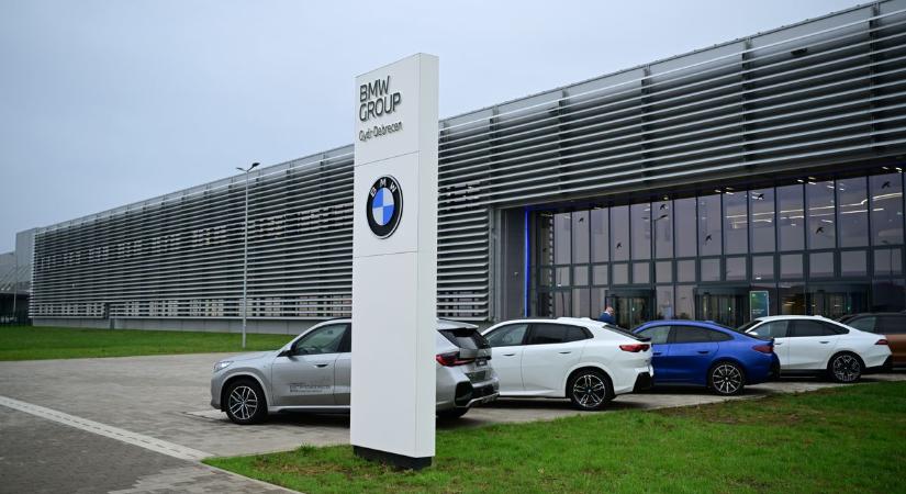 Kiderült, mekkora fizetés jár a BMW dolgozóinak – azonnal megugrott a jelentkezők száma
