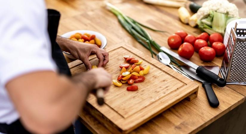 Így csökkentheted a vérnyomásod egyetlen konyhai trükkel – filléres, mégis hatásos