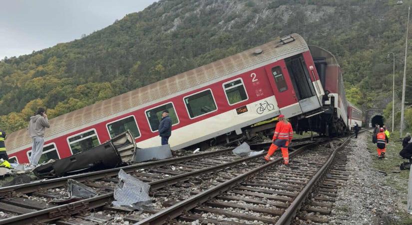 Új fejlemények a Kelet-Szlovákiában összeütközött két gyorsvonat ügyében