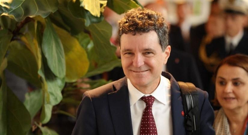 A román elnöknek inába szállt a bátorsága Ortbán Viktor videójától: nem mert elmenni az RMDSZ-es találkozóra