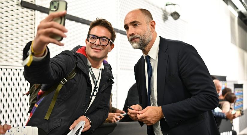 Szenzációsat húz a Juventus, ingyen szerzik meg a Bayern München középpályását