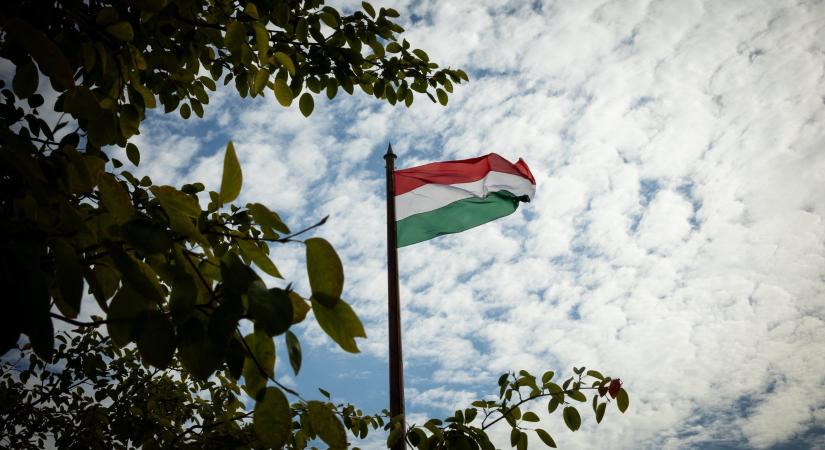 Ismét pellengérre állítják a magyar kormányt a jogállamisági deficit miatt
