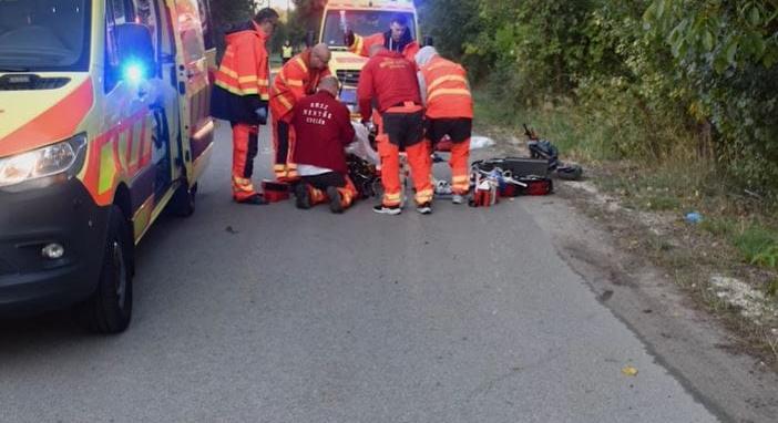 Halálos balesetet szenvedett egy rolleres, aki egy őzzel ütközött