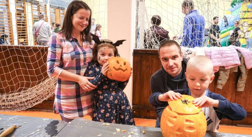 Tök jó a félelem! A családok már készülnek a Halloweenre (galéria)