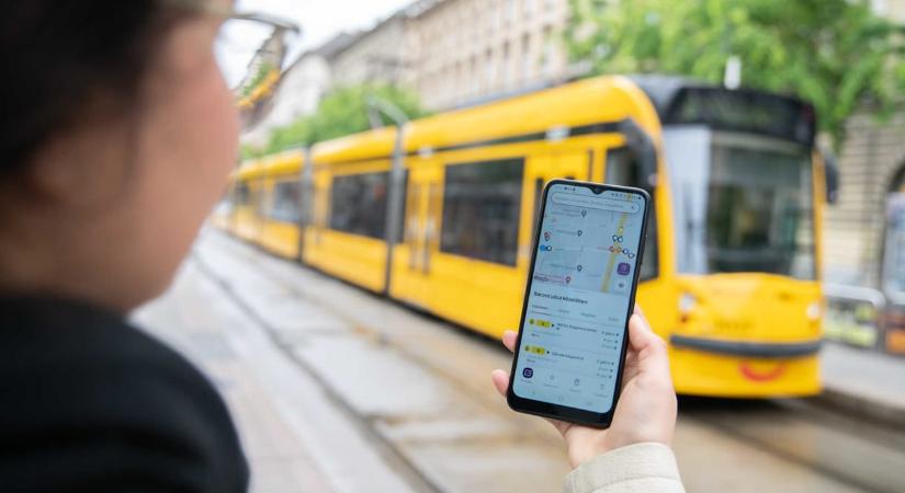 A BKK üzeni, hogy holnap reggel mindenkinek kötelező frissíteni a BudapestGO alkalmazást
