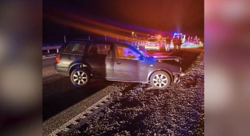Tragédia az M4-esen: halálra gázoltak egy 20 éves férfit, megrázó részletek derültek ki – videóval