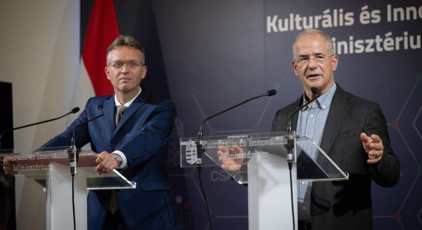 Egész kis csapata lesz Kósa Lajosnak, így óvják-védik a magyar utóneveket