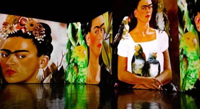 Meghosszabbított nyitvatartás: Frida Kahlo immerzív kiállítást 2025. december 7-ig