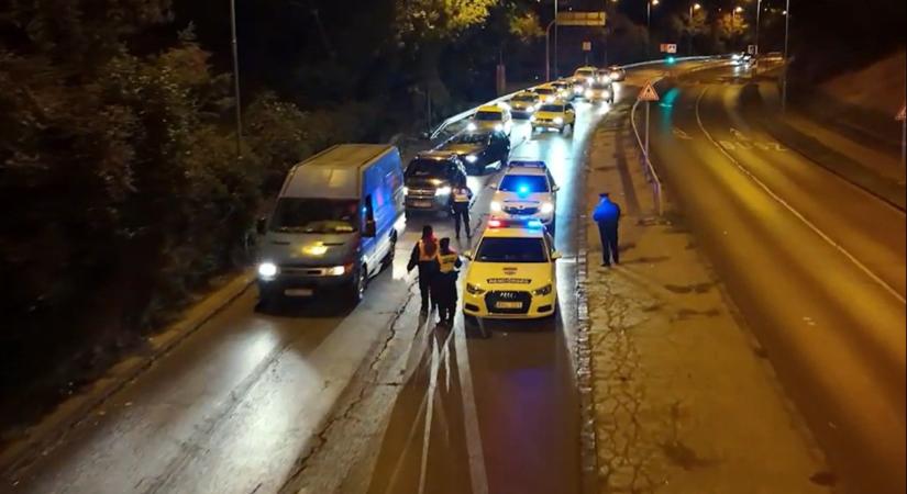 Mobilozás, biztonsági öv – brutális adatok Budapestről
