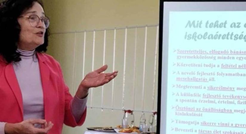 Őszi szakmai találkozó a legkisebbekért - A módszertan él – újabb inspiráló állomás Beregszászban