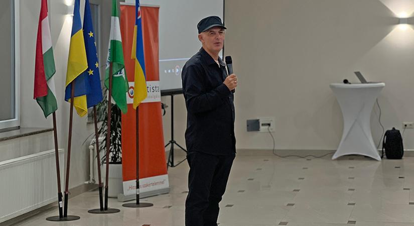 Vujity Tvrtko Beregszászban tartott előadást
