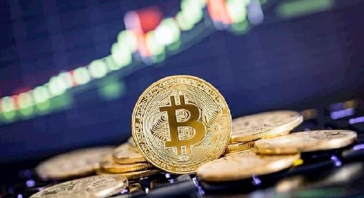Vérfürdő a tőzsdén: 103 000 dollárról támadt fel a Bitcoin
