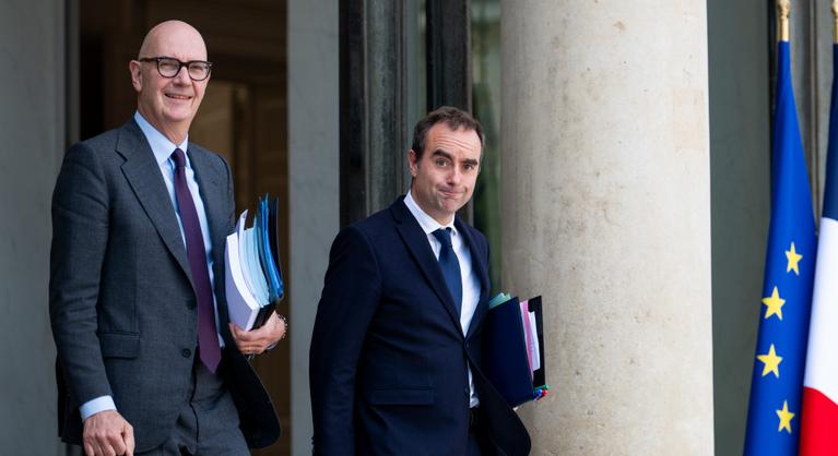 Két nappal a kormány megalakulása után már meg is bukhat az új miniszterelnök