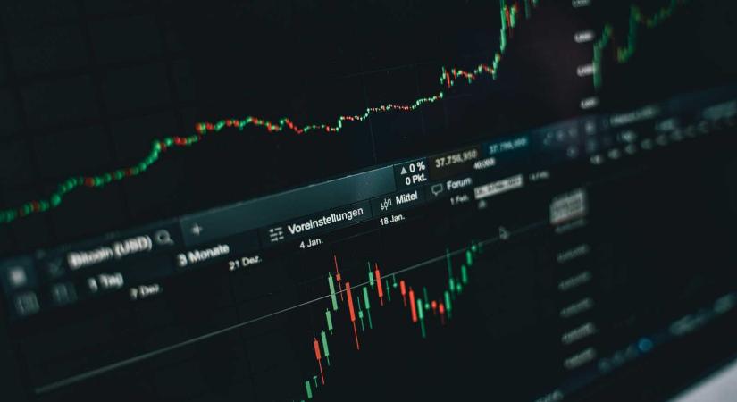 Mérsékeltebb gazdasági növekedést vár a valutaalap Romániától