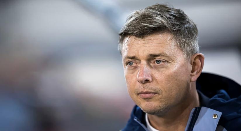 A svédek nem vártak tovább, kirúgták a dán kapitányt