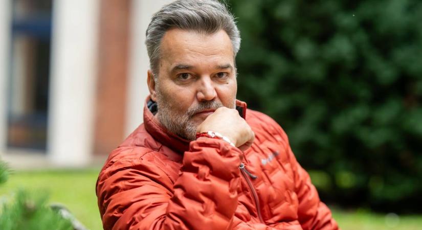 Könnyekig hatódott a kamerák előtt Hevér Gábor
