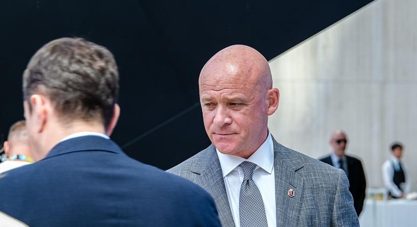Zelenszkij megfosztotta az odesszai polgármestert ukrán állampolgárságától