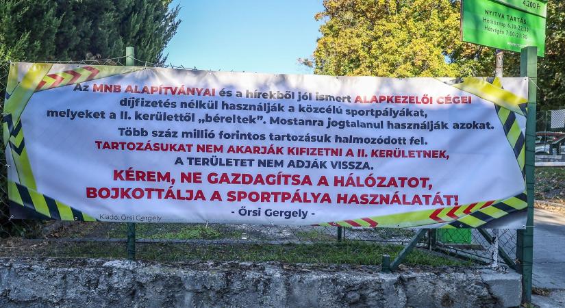 A polgármester bojkottra hívott, máris tárgyalna az MNB-s alapítvány