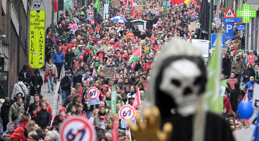 Országos sztrájk van Belgiumban, a brüsszeli tüntetésen kitört a balhé
