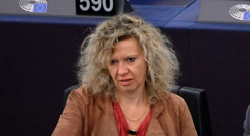 Ez a különbség: Míg a Tisza az uniós források visszatartásán dolgozik, a kormány hazahozza azokat