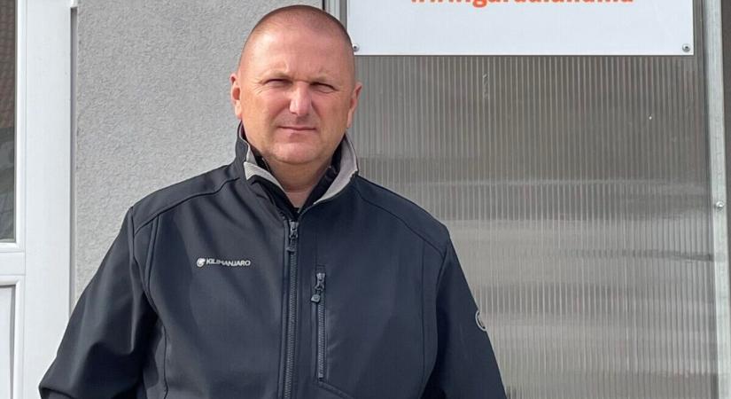 Hogyan kapcsolódhat össze a mobil WC és a tetőtisztítás? A Gardaland megmondja!