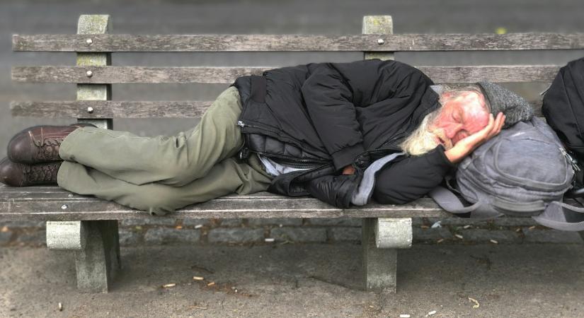 Megölték hajléktalan társukat, íme a büntetés