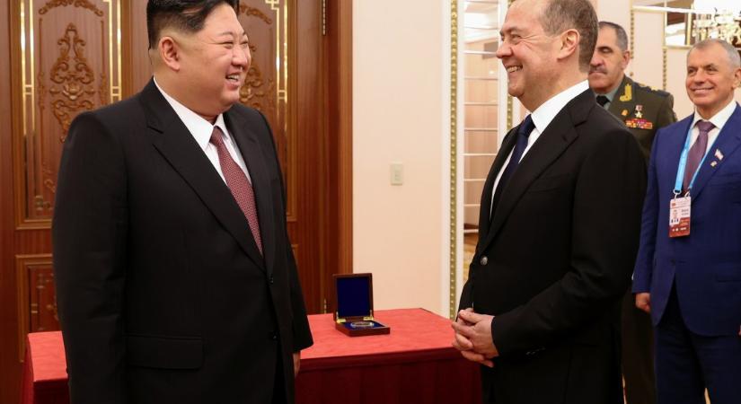 Oroszország beszállt Észak-Korea tengeralattjáró programjába