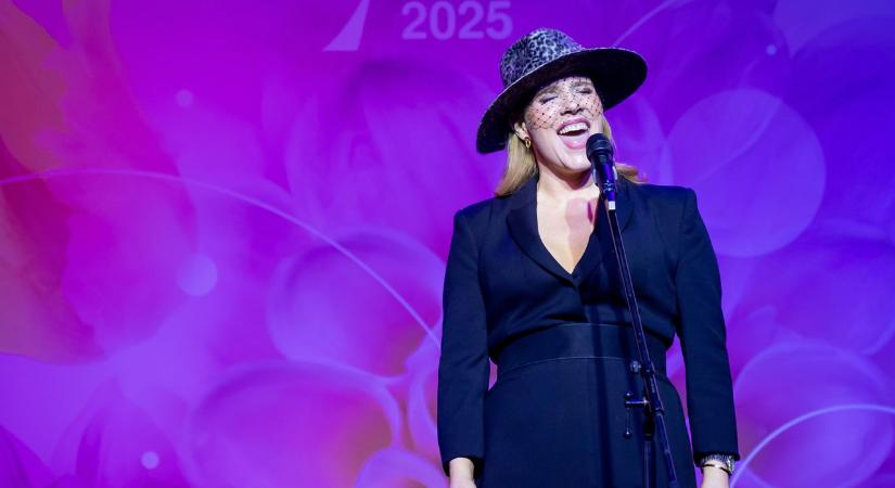 Tóth Vera: „Egy egész embert lefogytam magamról, valamiféle újjászületés történt velem”