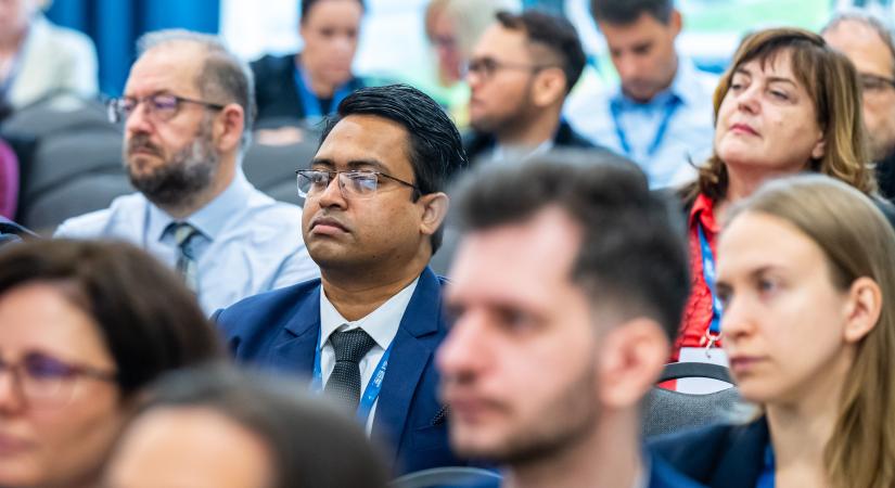 Nemzetközi gazdaságtudományi konferencia a győri egyetemen