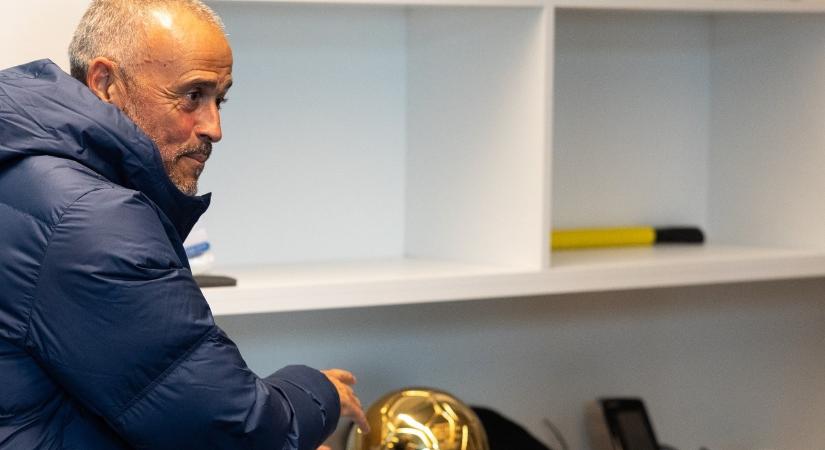 A Paris Saint-Germain átigazolási ötlete nagyon nem fog tetszeni a Liverpoolnak