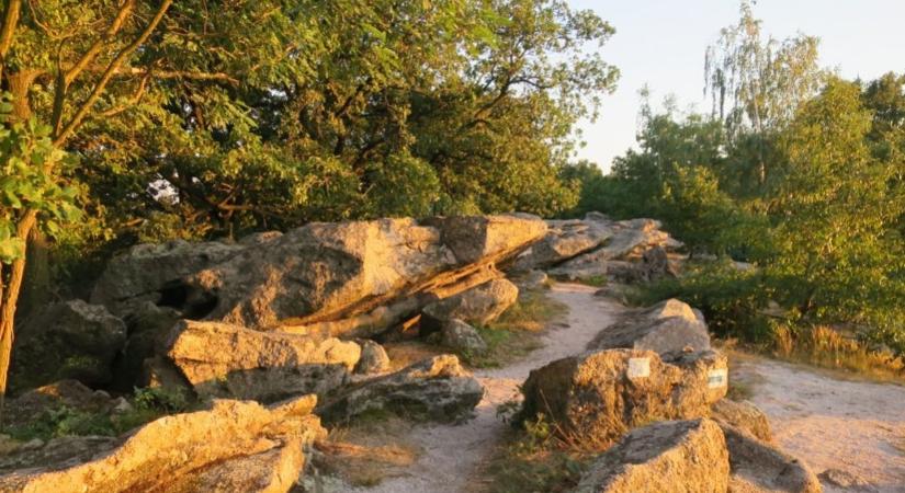 Rejtélyes aranykincs a föld mélyén, teljesen széttúrták érte a Káli-medencét