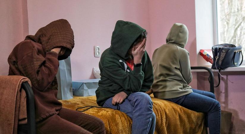 A lengyelek nem kerteltek: elég volt az ukrán menekültekből, elérték a határt