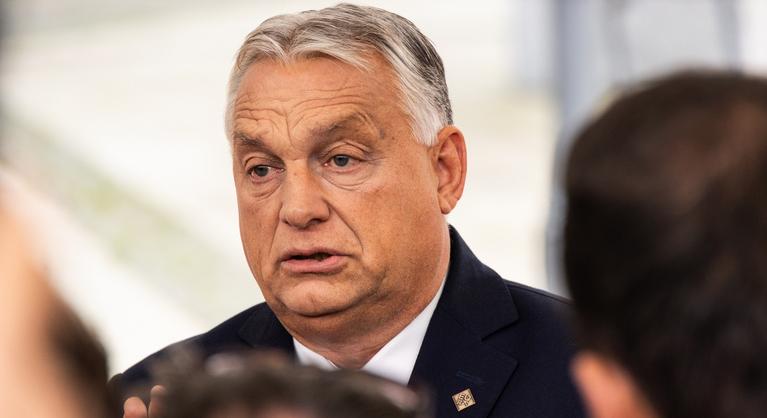 Orbán Viktor: Ha Brüsszel nem változtat, kiszorulunk a nézőtérre