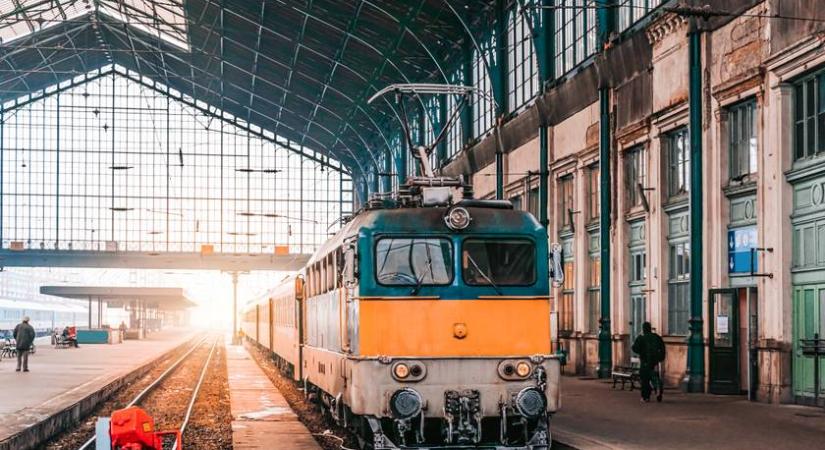 Jelentős változásra figyelmezteti a MÁV az utasait: csütörtöktől ennyi lesz az egységes pótdíj