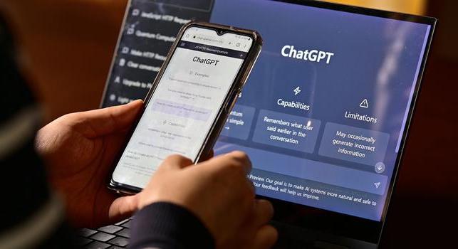 Erotikus móddal bővül a ChatGPT, de csakis a felnőtt felhasználók „élvezhetik"
