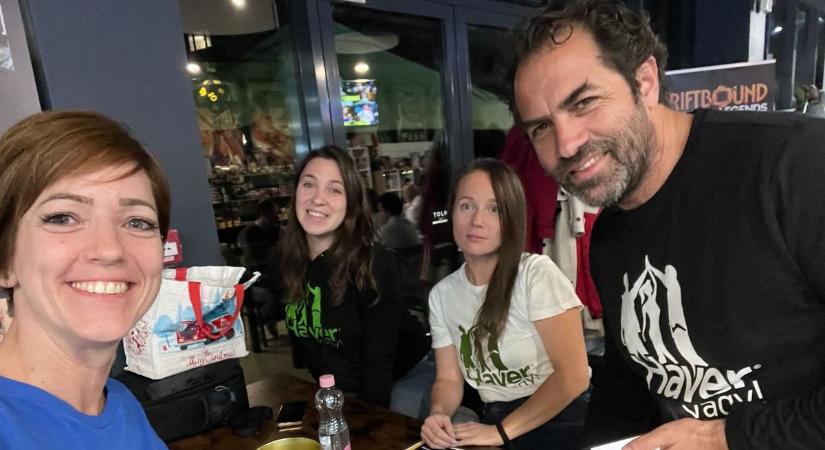 Felnőttként is lehet új barátokat szerezni – Szombathelyen most megmutatják, hogyan!