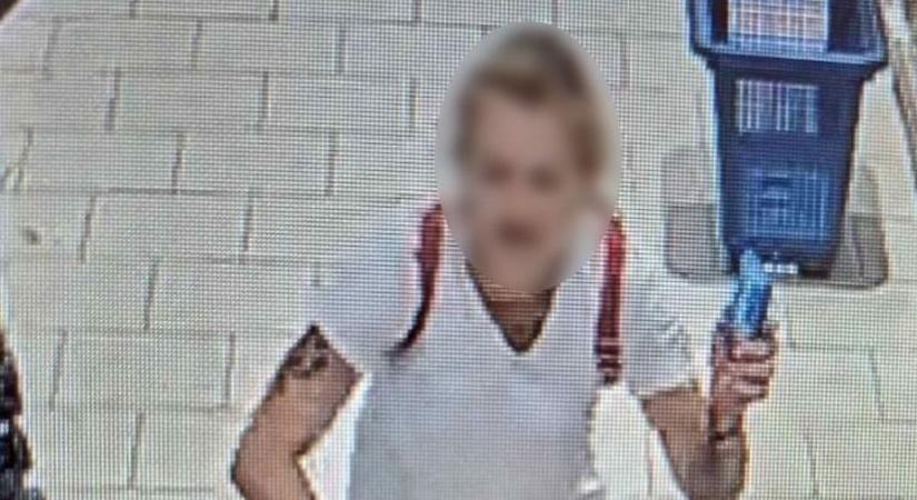 Felismered ezt a nőt? Több, mint százezer forintnyi árut pakolt össze, csak fizetni nem volt kedve