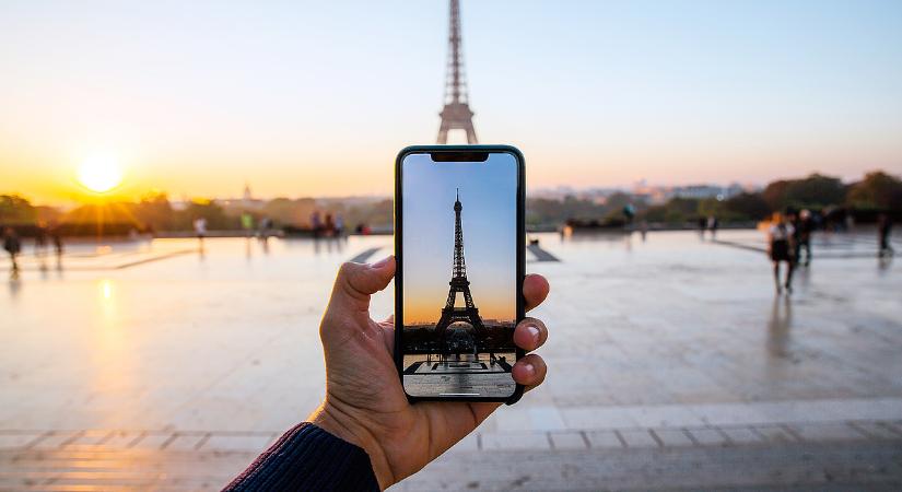 Tényleg lebontják jövőre az Eiffel-tornyot? Kiderült, mi az igazság
