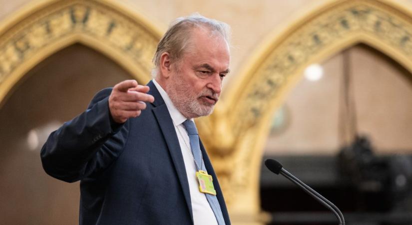 14. havi nyugdíj: a nyugdíjguru szerint megoldható, de kis korrekciót javasol