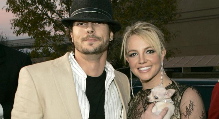 Britney Spears exférje szerint az énekesnő éjjelente késsel a kezében állt a gyerekei ajtajában