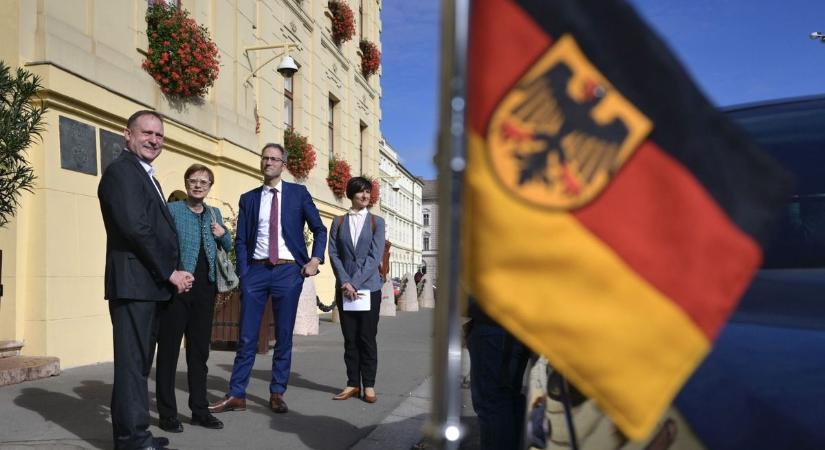 A német nagykövetnek tetszett a díszterem